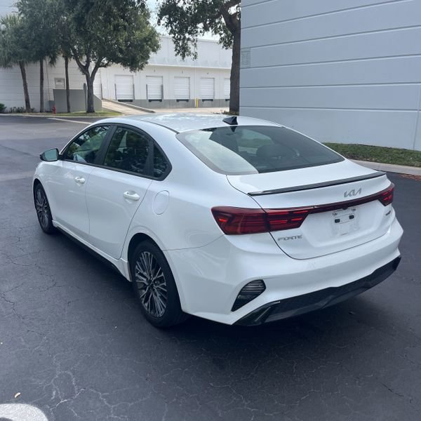 Used 2022 Kia Forte GT-Line FWD image 6