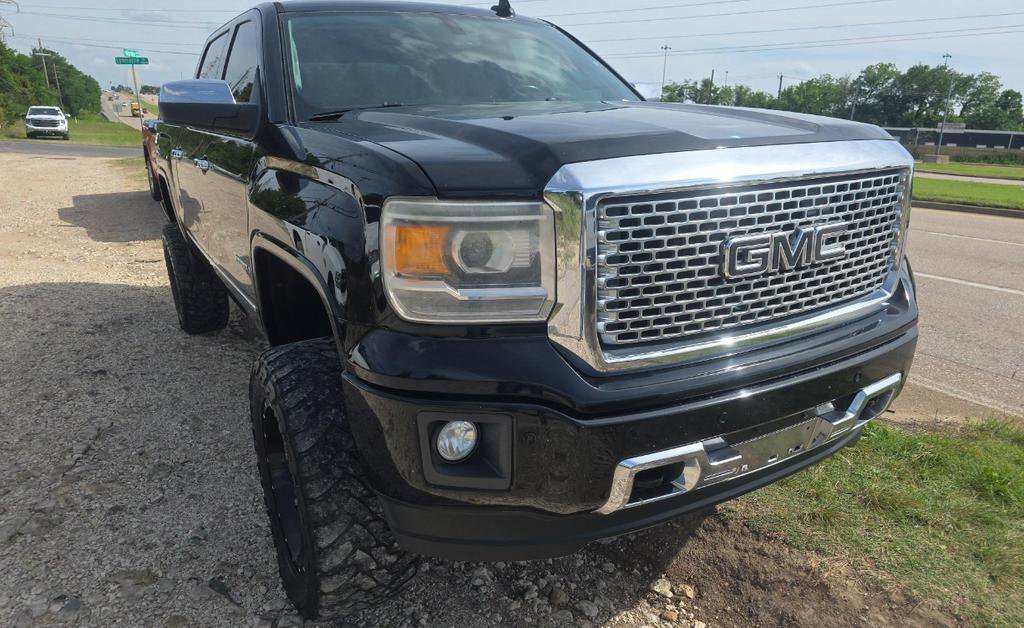 Used 2015 GMC Sierra 1500 Denali AWD/4WD image 1