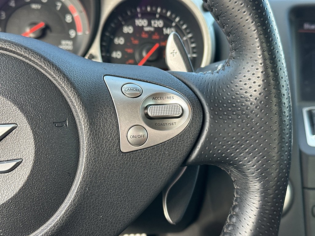 Used 2016 Nissan 370Z Touring image 15