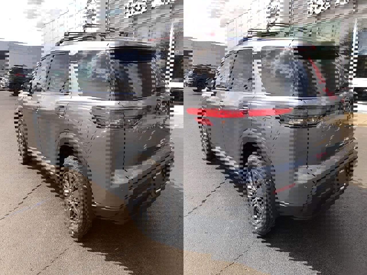 New 2026 Nissan Pathfinder SV w/ Cargo Package image 12