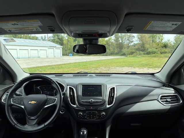 Used 2020 Chevrolet Equinox LT w/ Driver Convenience Package FWD image 24