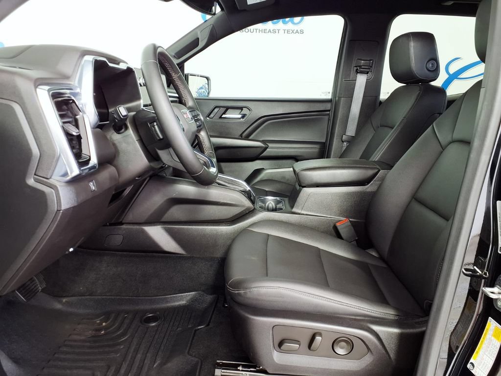 Used 2023 GMC Canyon Elevation w/ Elevation Premium Package AWD/4WD image 8