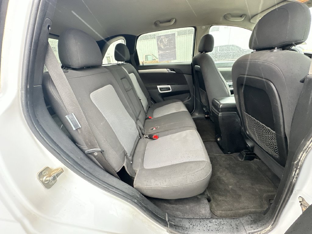 Used 2012 Chevrolet Captiva Sport LS FWD image 25