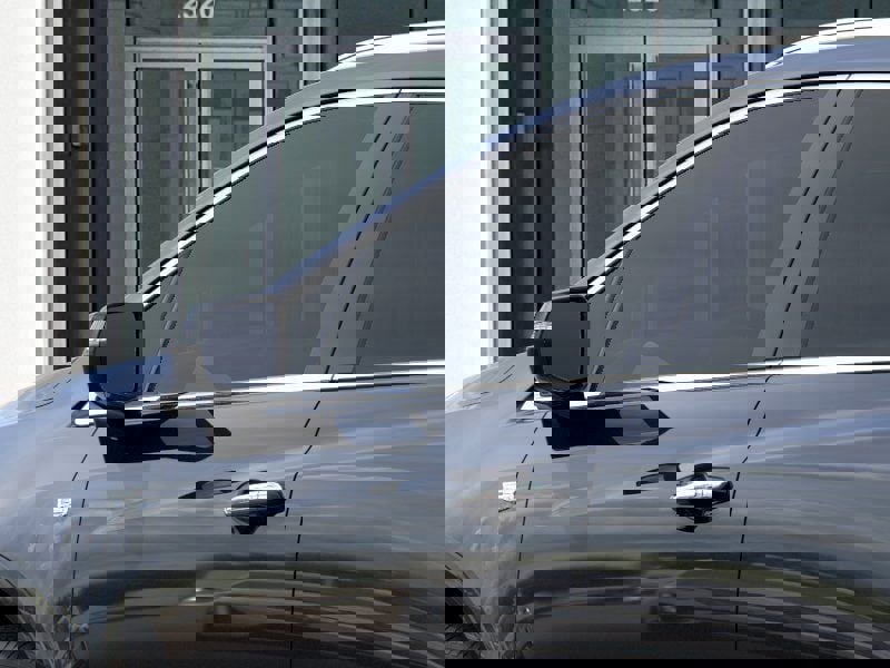 New 2026 Cadillac XT5 Luxury image 12