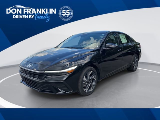 New 2025 Hyundai Elantra SEL image 1