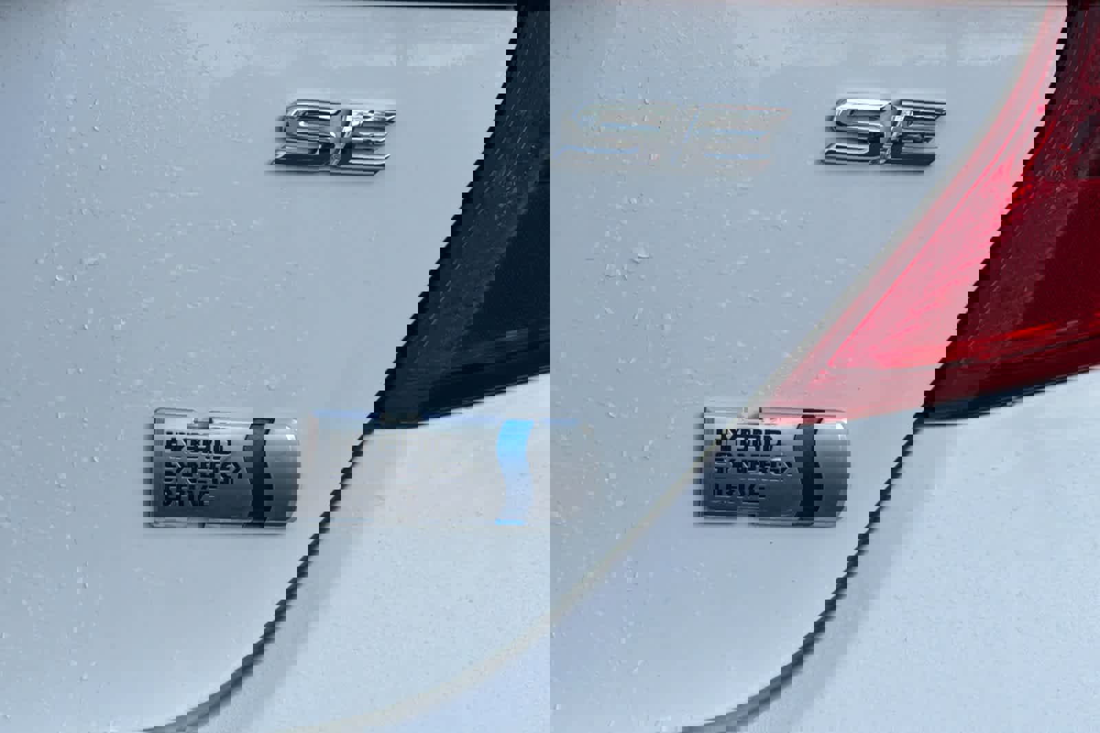 Used 2014 Toyota Camry Hybrid image 12