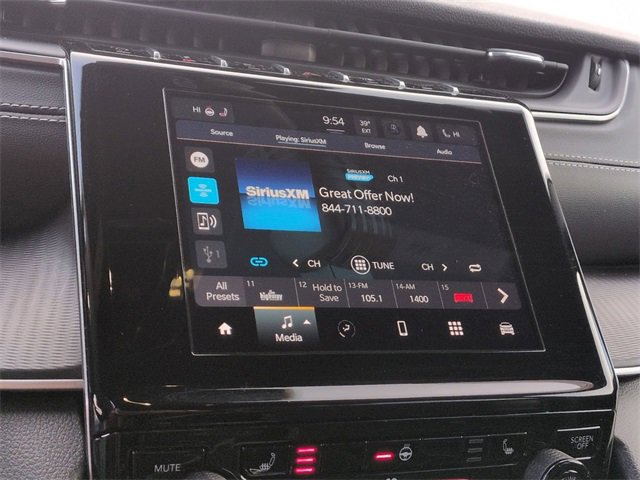 Certified 2024 Jeep Grand Cherokee L Laredo image 23