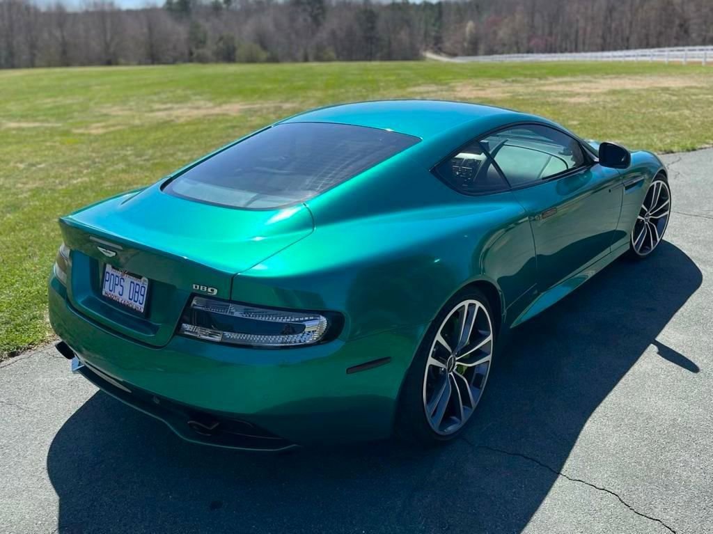 Used 2015 Aston Martin DB9 Coupe RWD image 13