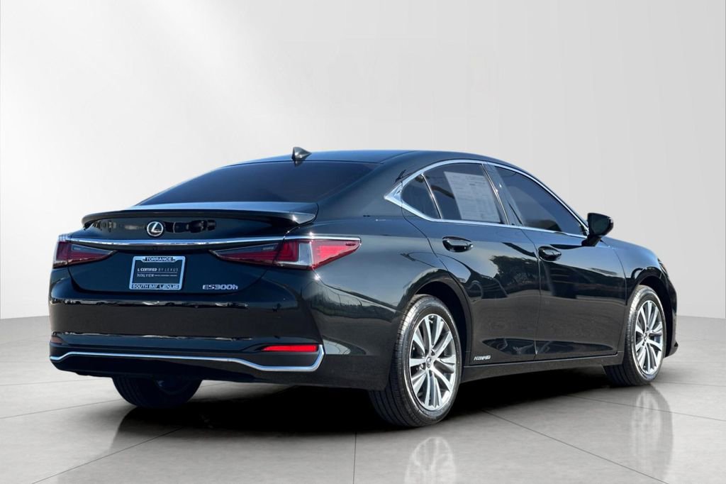 Certified 2020 Lexus ES 300h w/ Premium Package image 6