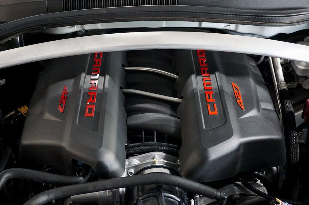 Used 2015 Chevrolet Camaro Z/28 image 36