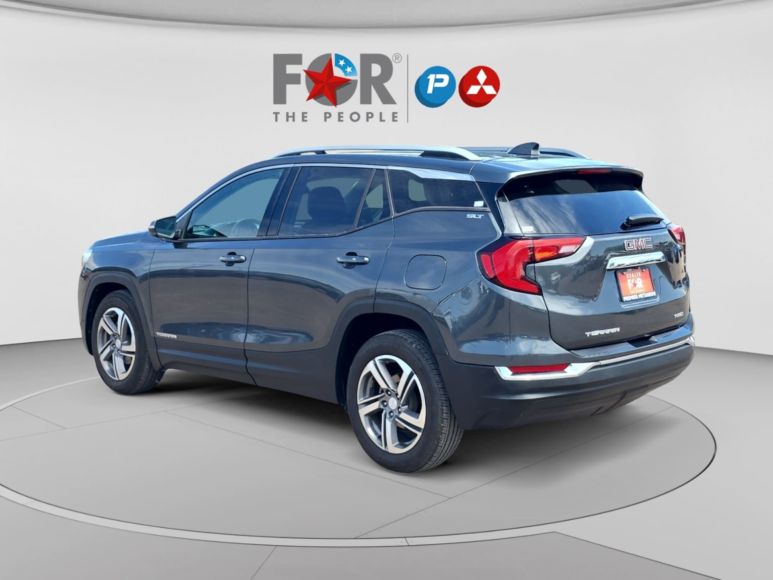 Used 2020 GMC Terrain SLT AWD/4WD image 3