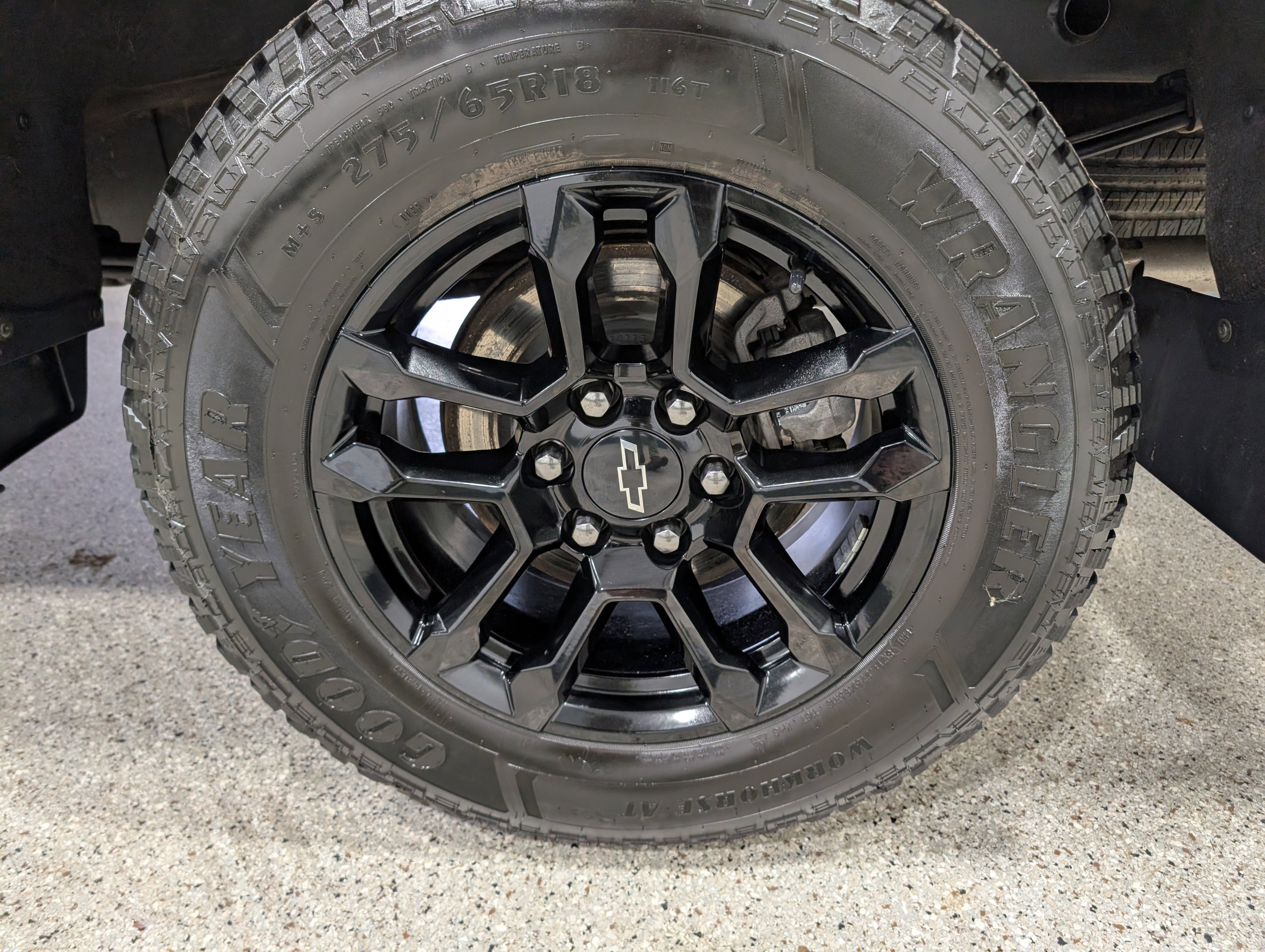 Used 2024 Chevrolet Silverado 1500 LT Trail Boss w/ Convenience Package II image 12