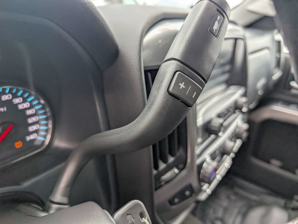 Used 2018 Chevrolet Silverado 1500 LT w/ All Star Edition AWD/4WD image 21