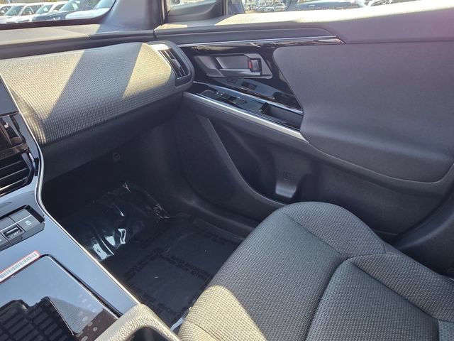 Certified 2025 Subaru Solterra w/ Premium Convenience Package AWD/4WD image 25