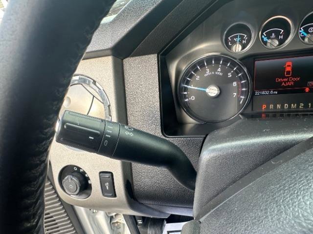 Used 2014 Ford F250 Lariat w/ Chrome Package image 21