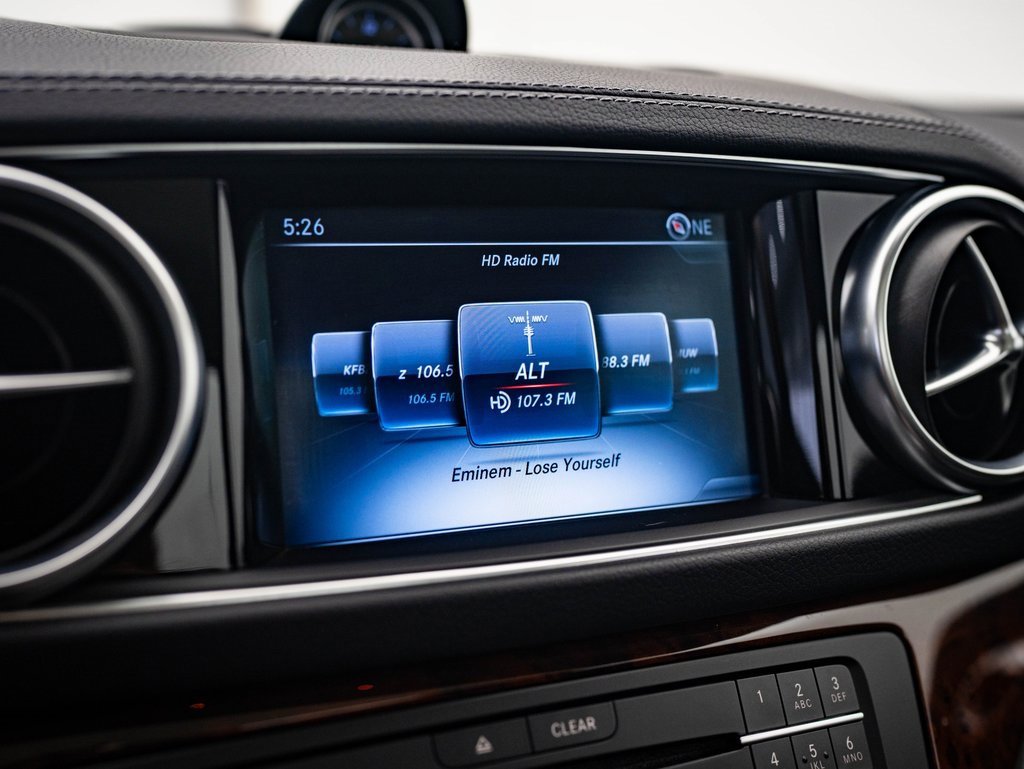 Used 2017 Mercedes-Benz SL 550 image 30