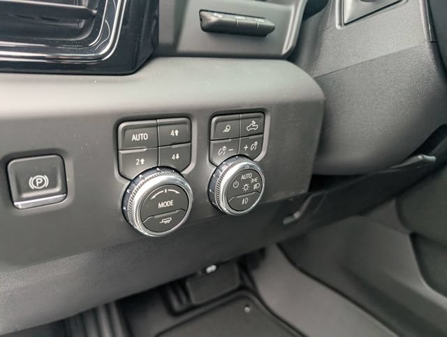 New 2026 GMC Sierra 2500 AT4X AWD/4WD image 16