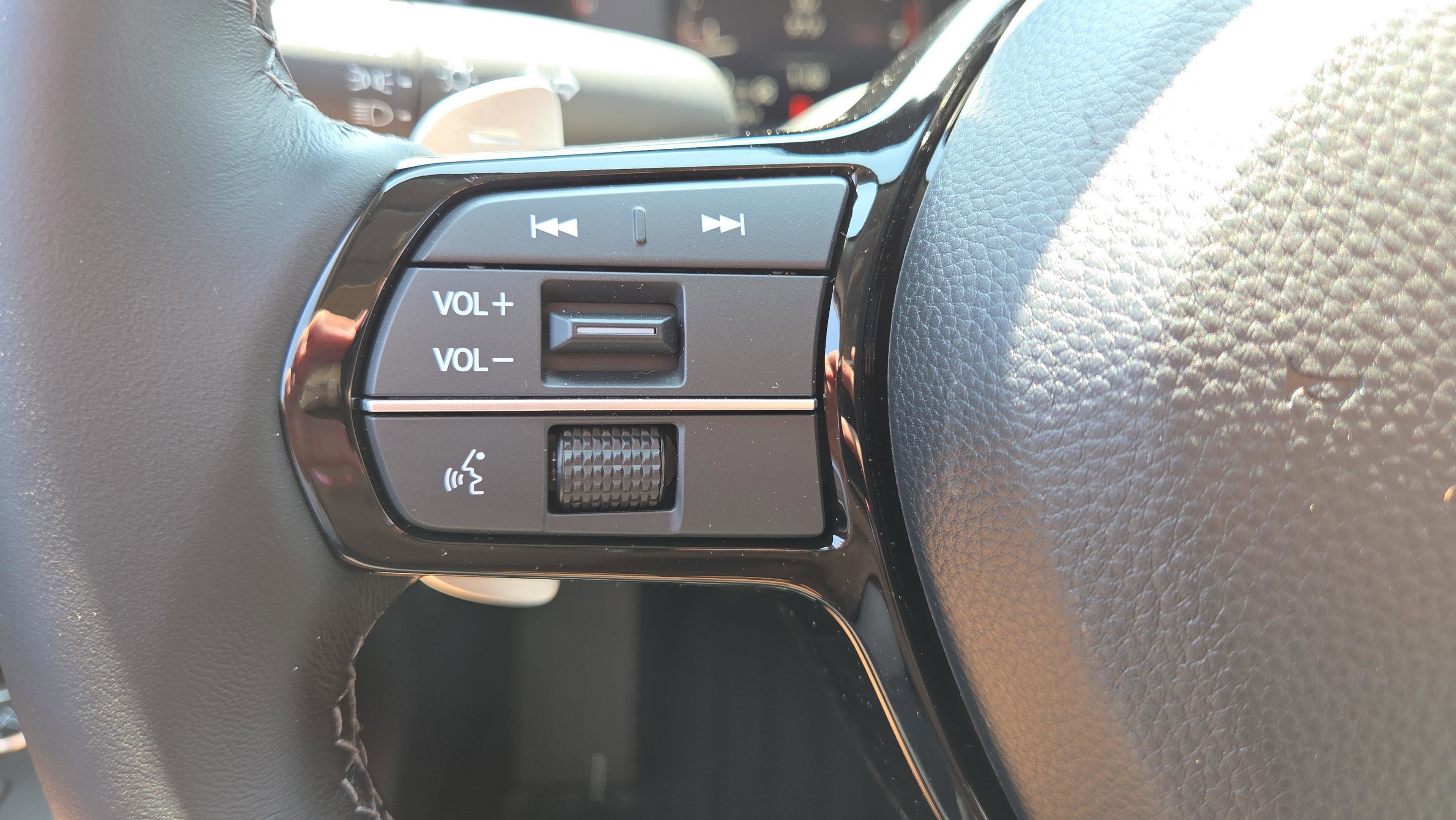 New 2026 Acura ADX FWD image 24