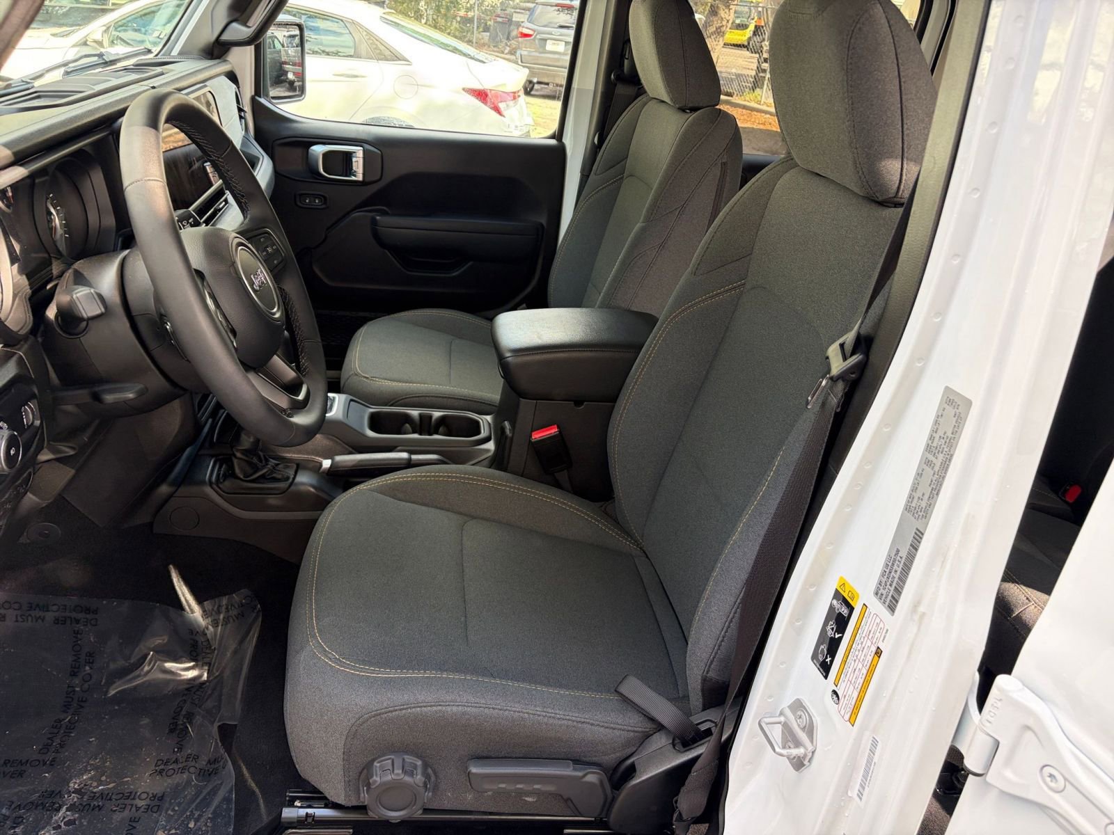 Used 2025 Jeep Wrangler Sport S image 21