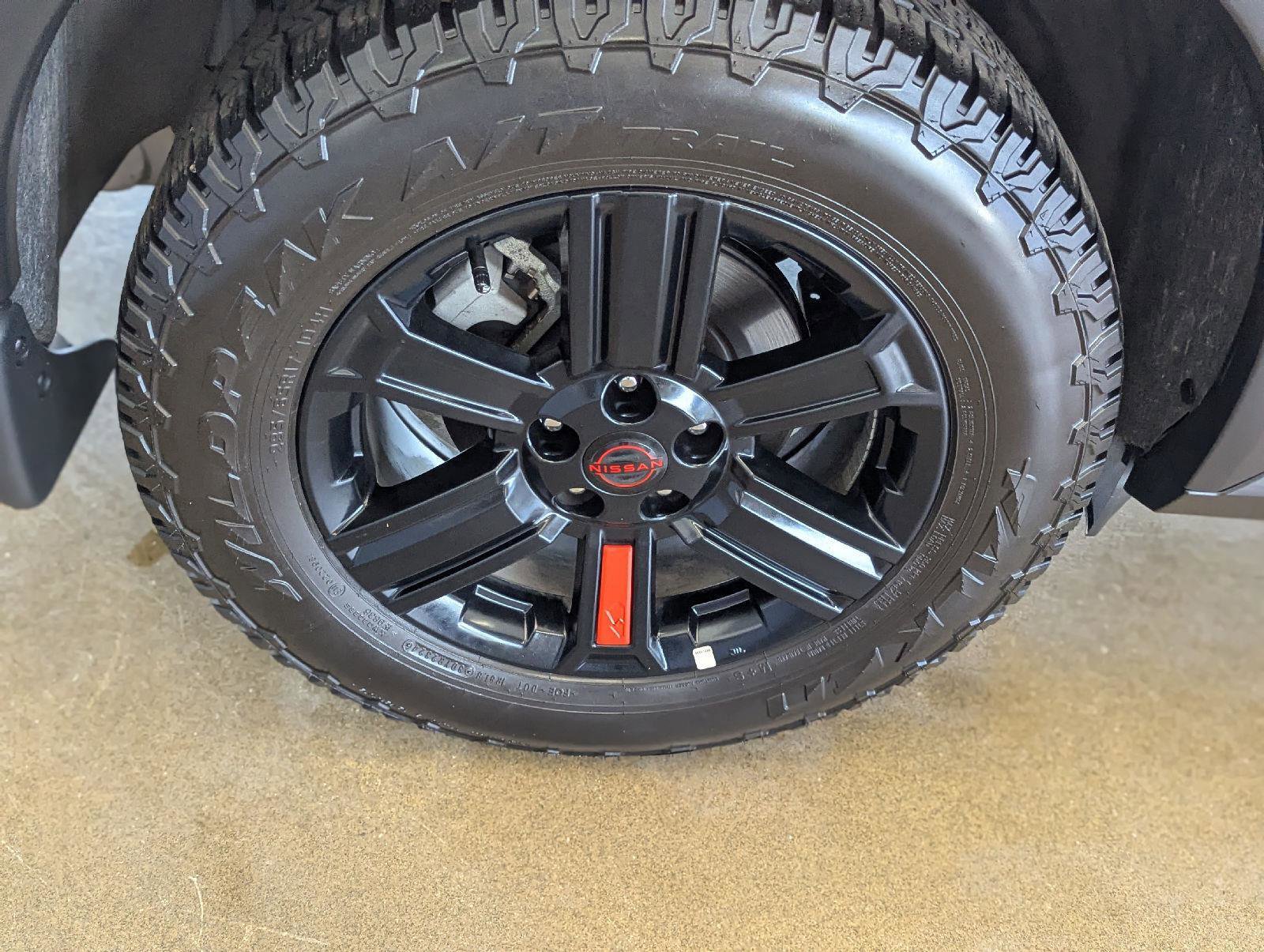 Certified 2025 Nissan Rogue SV AWD/4WD image 34