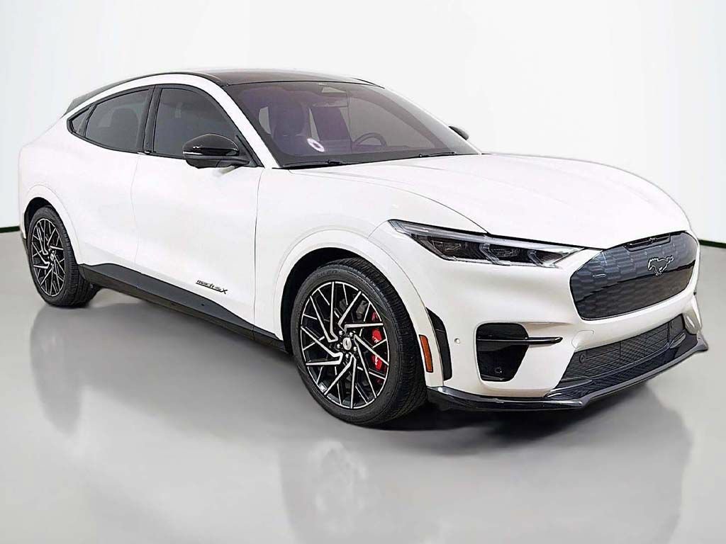 Used 2023 Ford Mustang Mach-E GT w/ GT Performance Edition AWD/4WD image 2