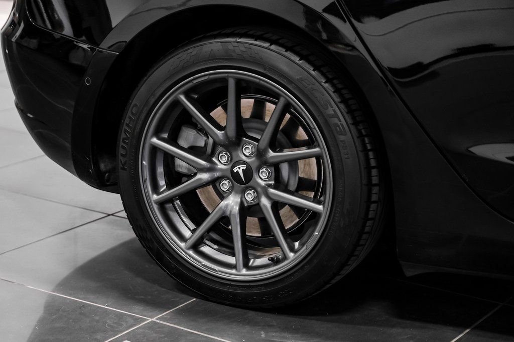 Used 2019 Tesla Model 3 Standard Range Plus image 49