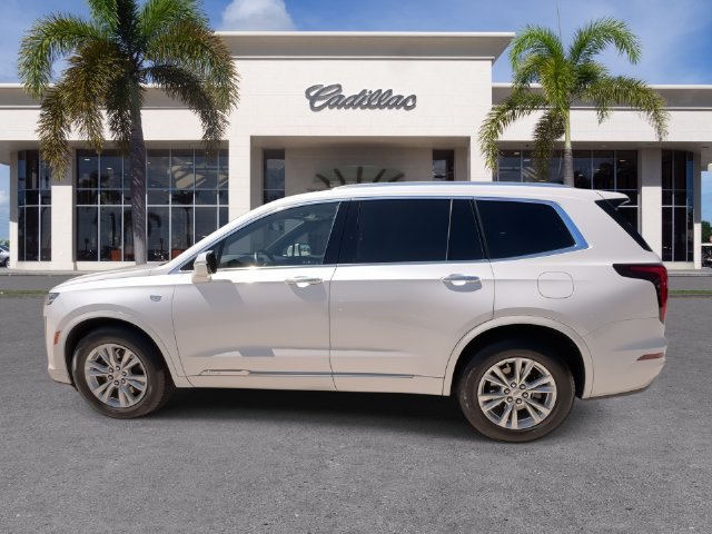 Used 2023 Cadillac XT6 Luxury FWD image 9