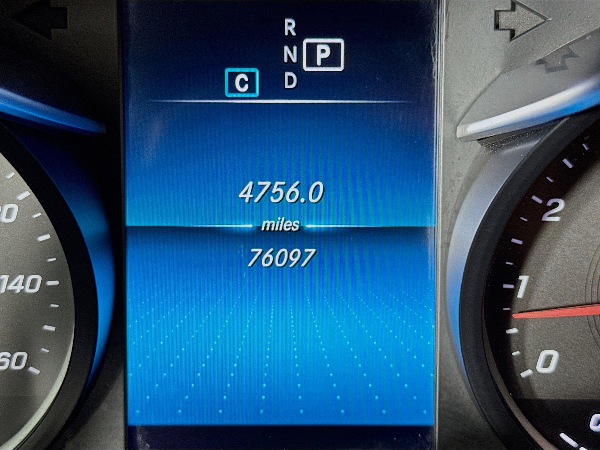 Used 2021 Mercedes-Benz GLC 300 w/ Premium Package image 15