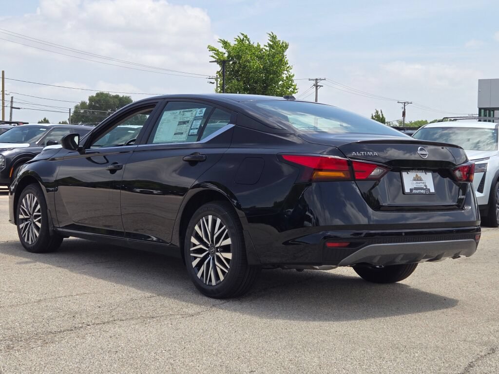 New 2026 Nissan Altima 2.5 SV AWD/4WD image 15