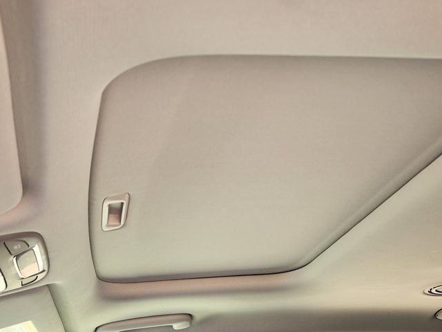 Used 2025 Kia Telluride EX w/ EX Captain's Chair Package image 26