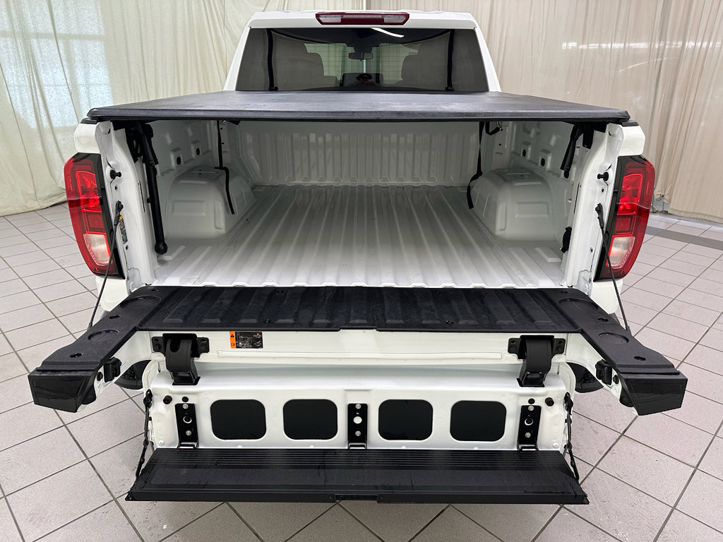 Certified 2024 GMC Sierra 1500 Elevation AWD/4WD image 10