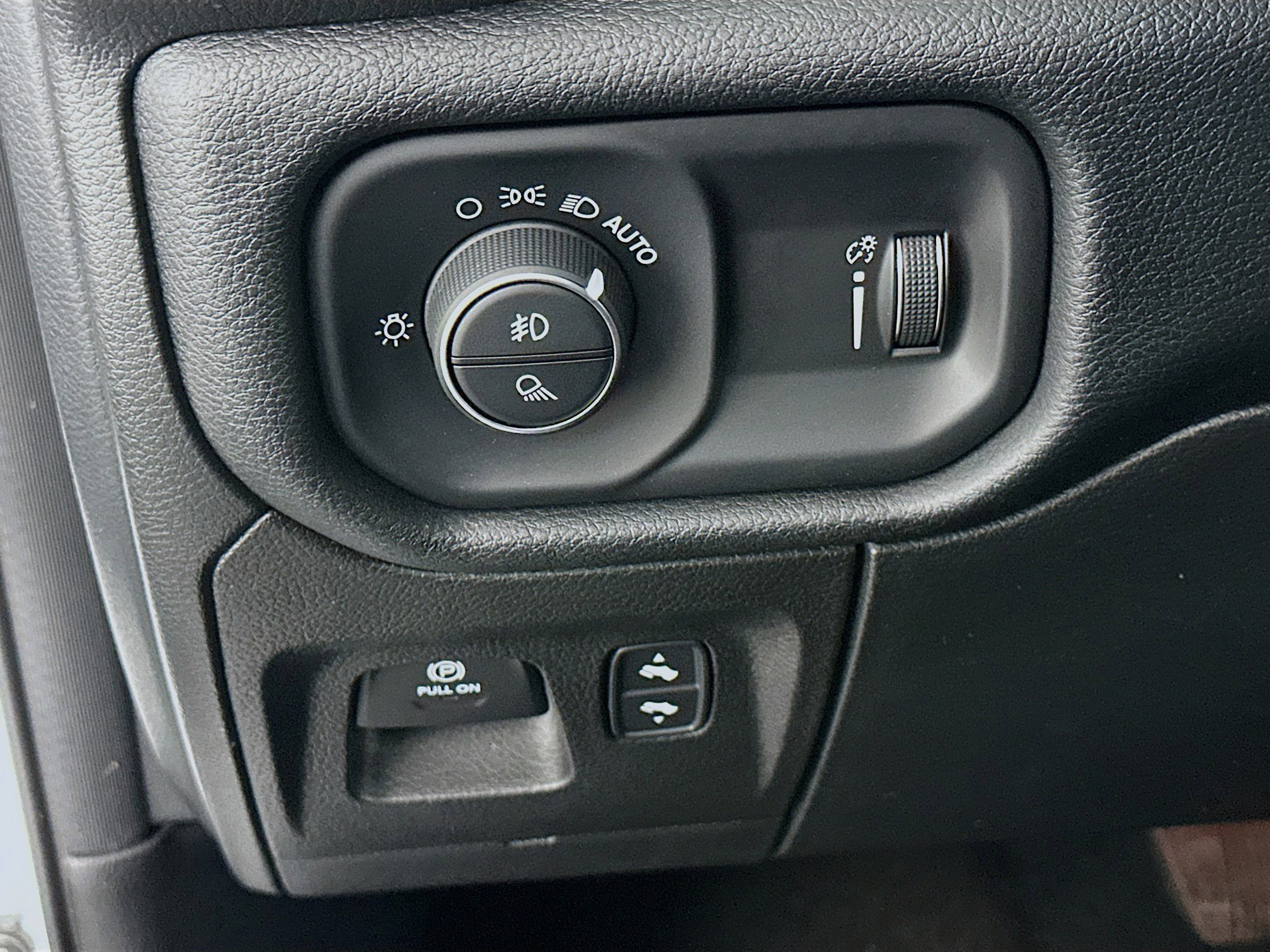 Used 2022 RAM 1500 Big Horn image 16