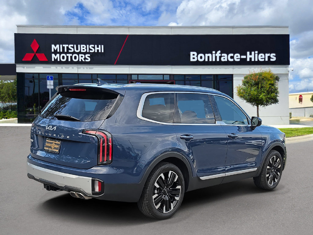 Used 2024 Kia Telluride SX w/ Towing Package FWD image 4
