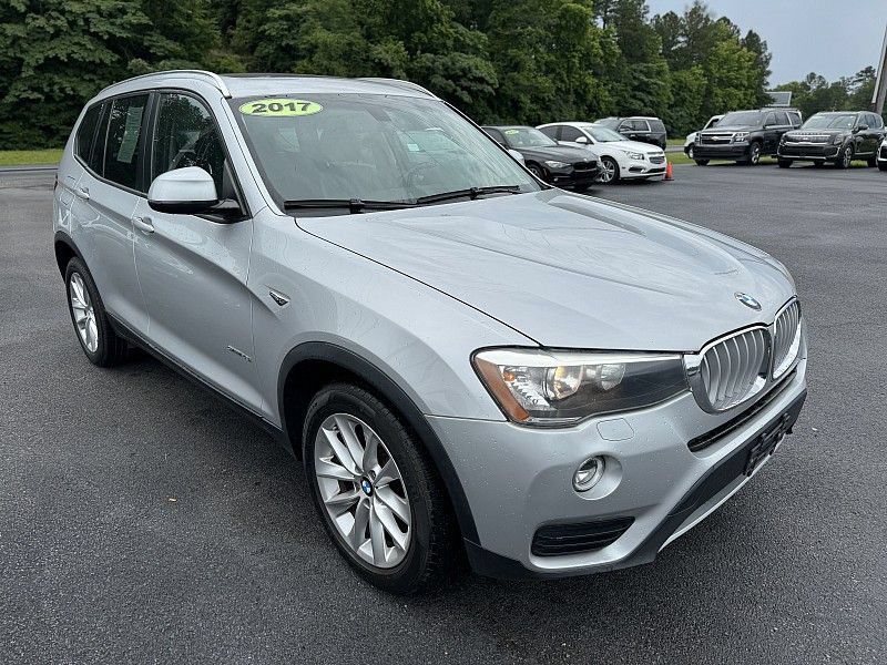 Used 2017 BMW X3 sDrive28i RWD image 4