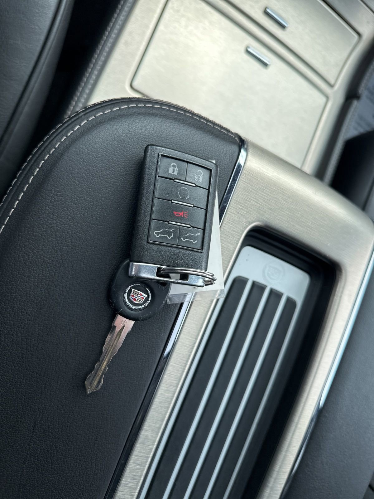 Used 2014 Cadillac Escalade ESV Platinum AWD/4WD image 81