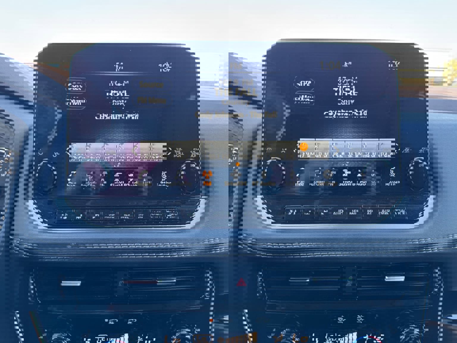 Used 2023 Nissan Rogue SL w/ SL Premium Package image 21