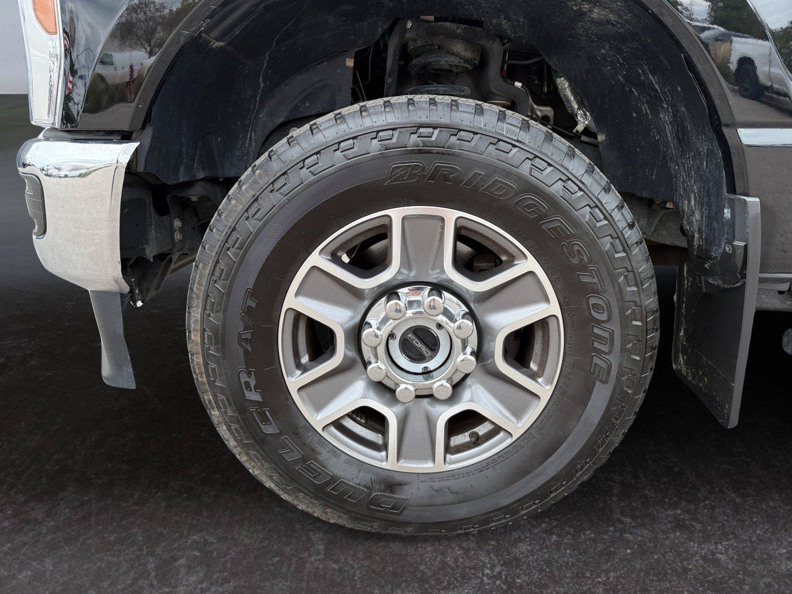 Used 2025 Ford F350 XLT w/ FX4 Off-Road Package AWD/4WD image 25