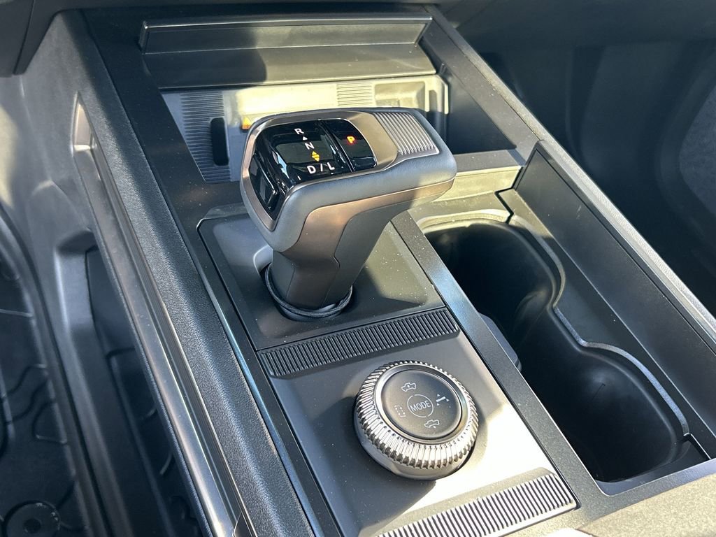 New 2025 GMC Hummer EV 2X image 16