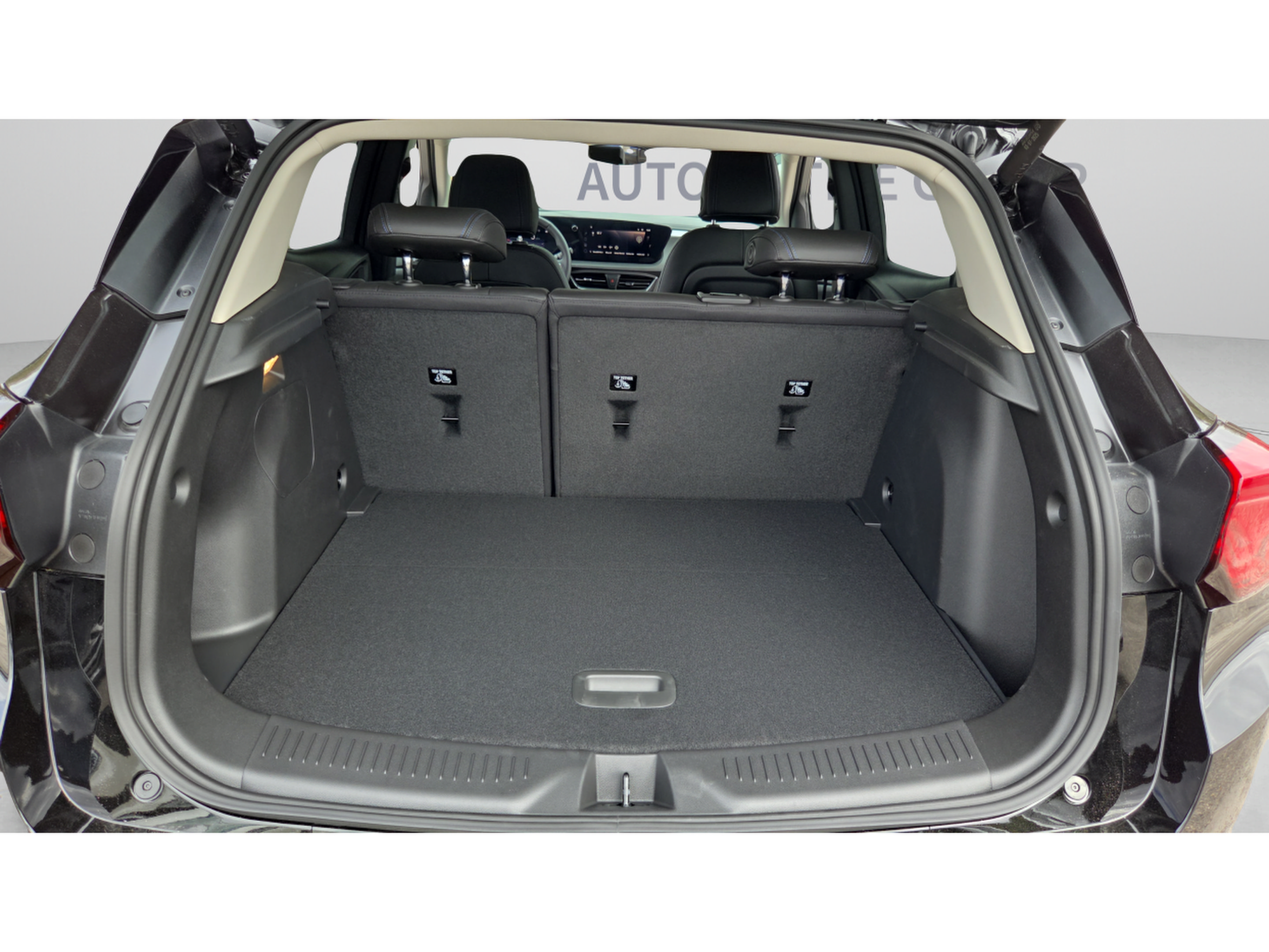 New 2026 Buick Encore GX Sport Touring w/ Advanced Technology Package AWD/4WD image 28