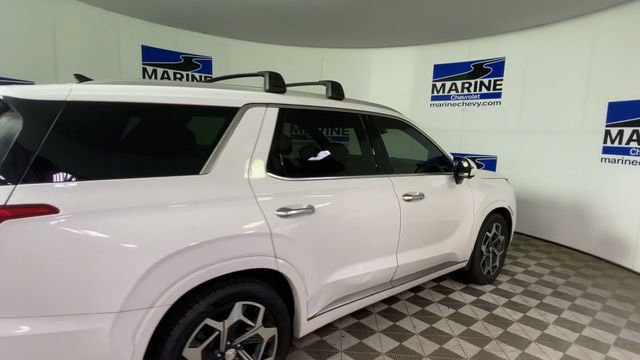 Used 2022 Hyundai Palisade Calligraphy w/ Winter Package image 2