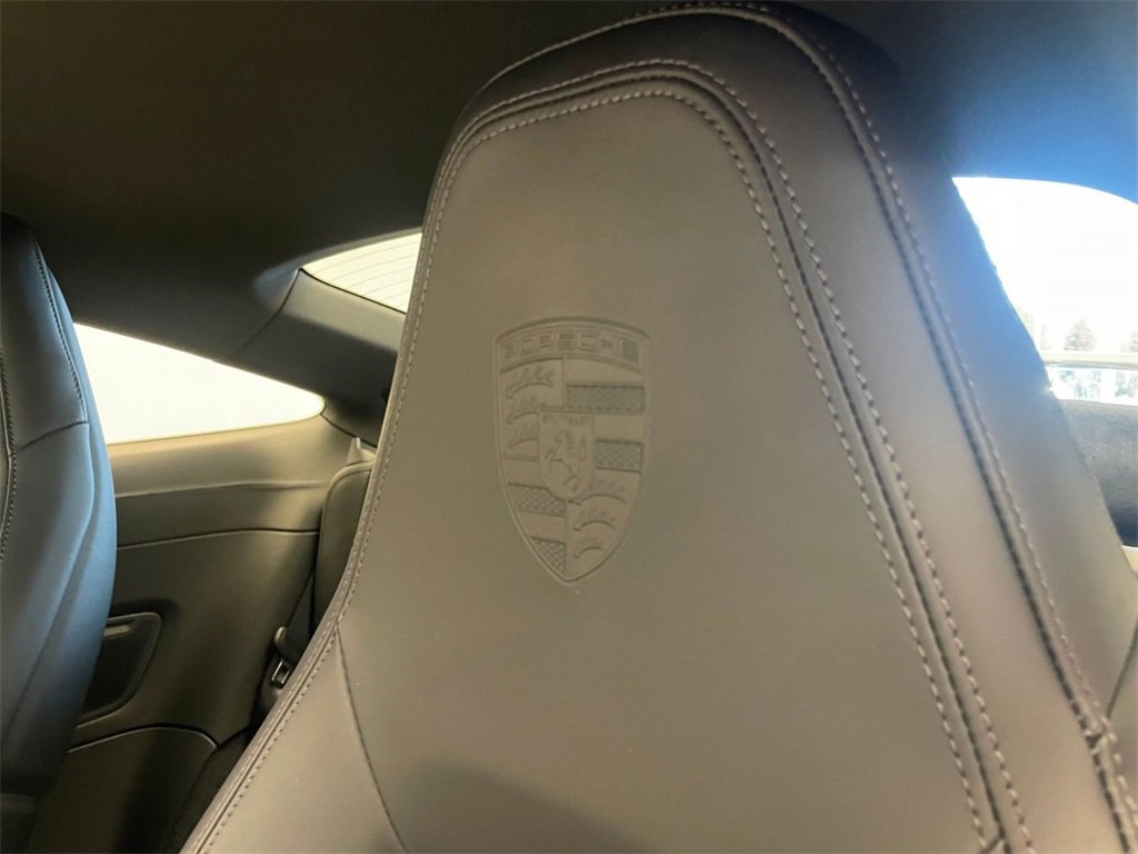 Certified 2025 Porsche 911 Carrera image 17