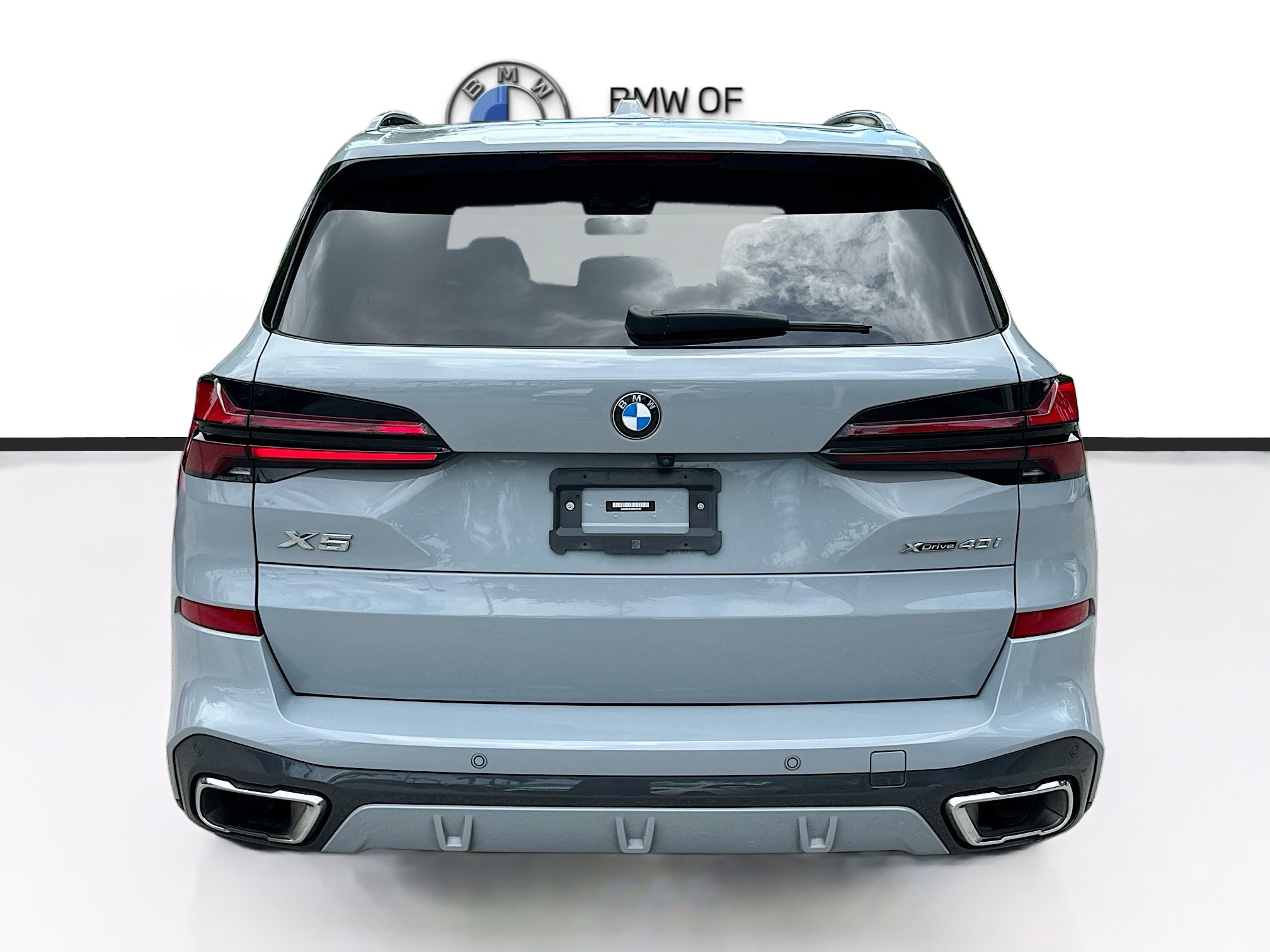 Certified 2024 BMW X5 xDrive40i w/ M Sport Package AWD/4WD image 6