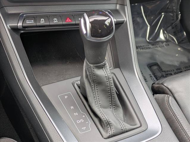 Used 2021 Audi Q3 2.0T Premium w/ Convenience Package AWD/4WD image 12