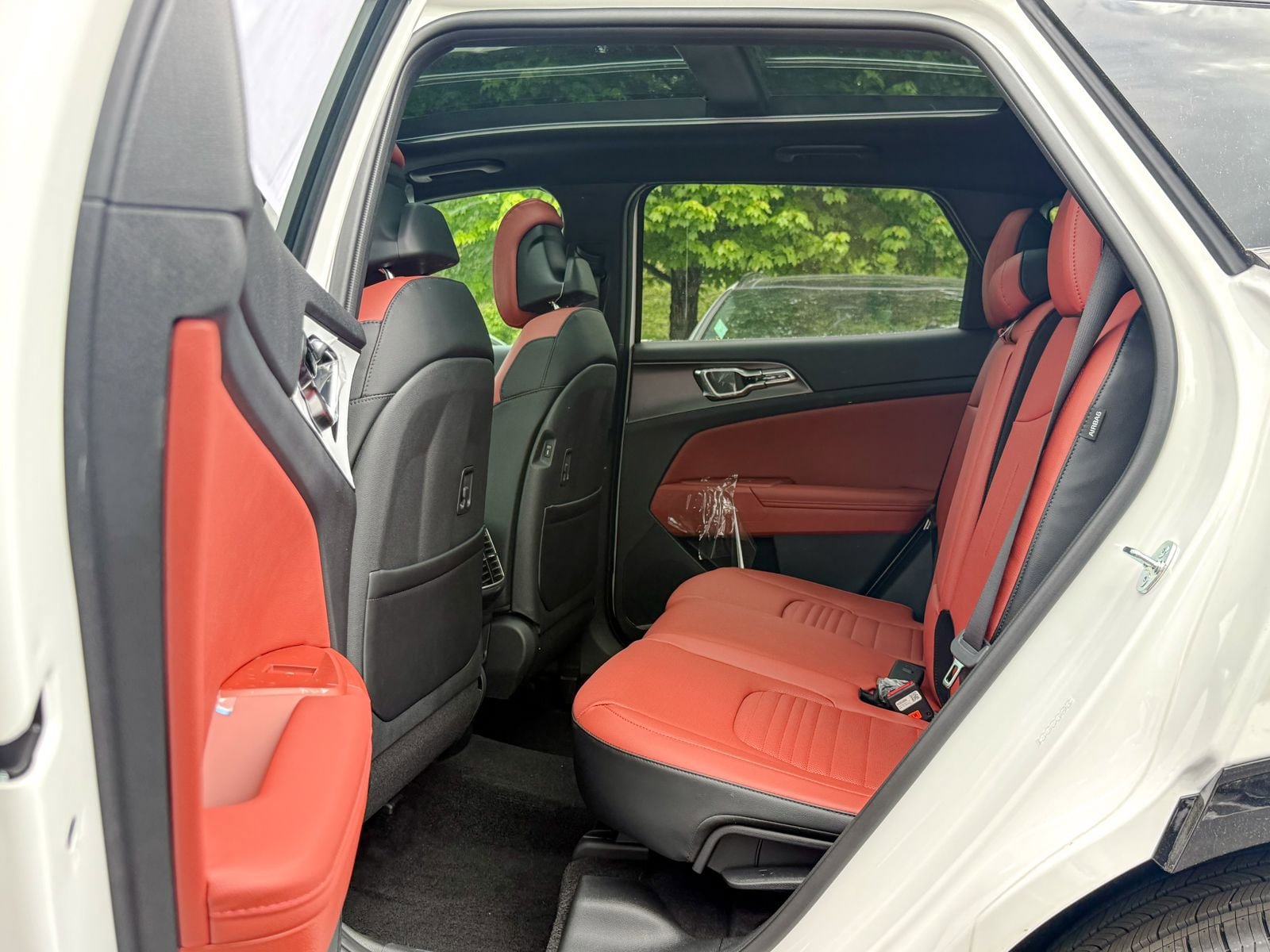 New 2026 Kia Sportage SX AWD/4WD image 16