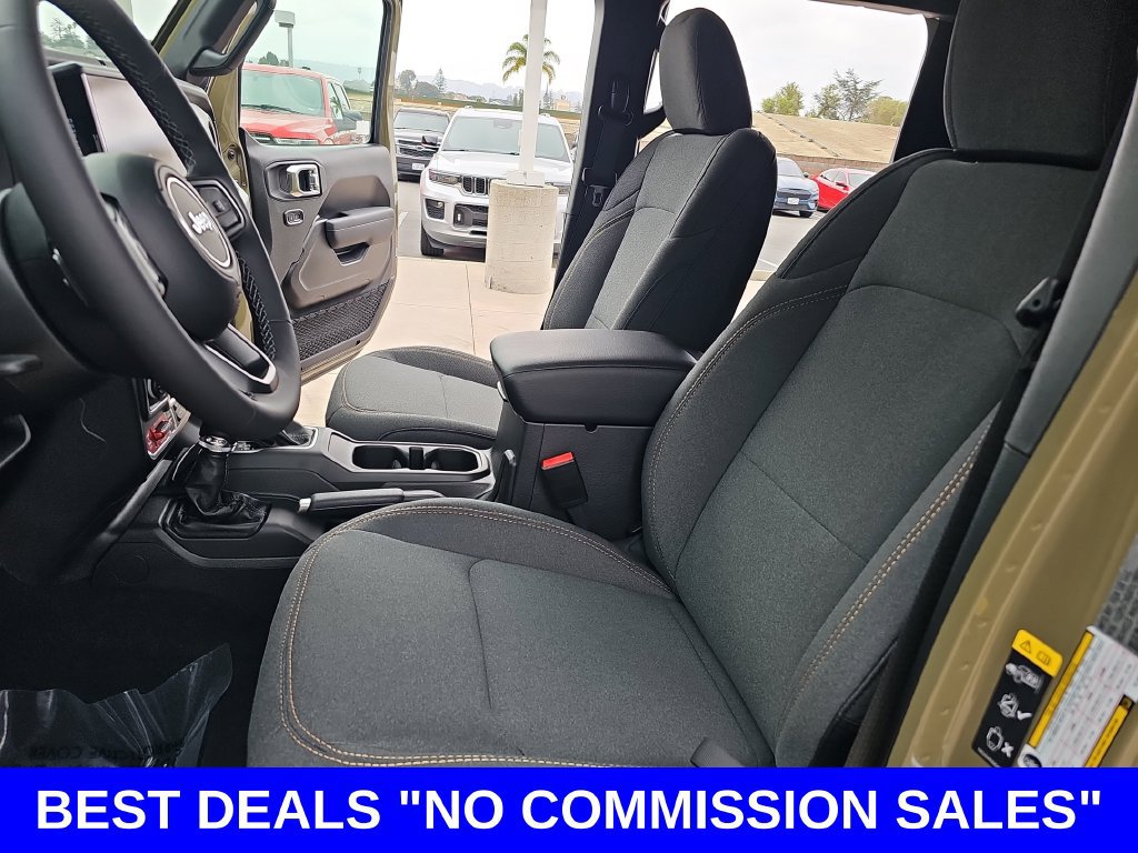 New 2026 Jeep Gladiator Sport AWD/4WD image 14