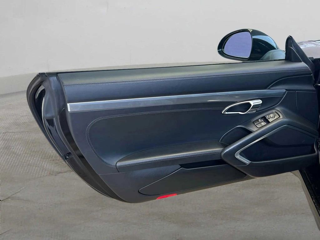 Used 2012 Porsche 911 Carrera image 31
