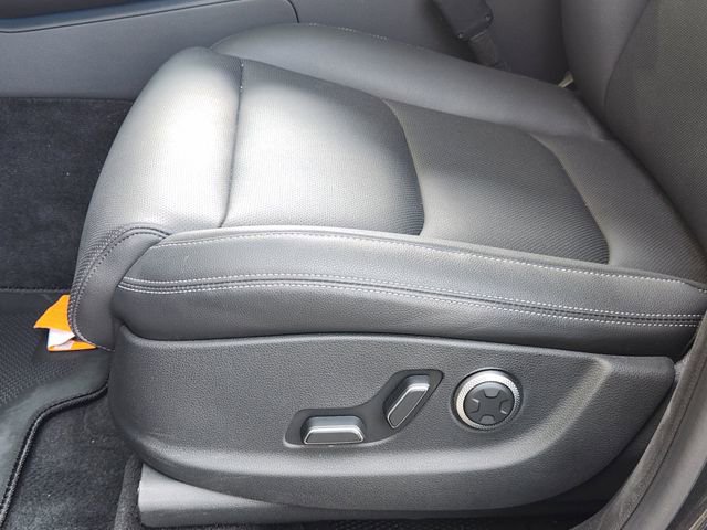 Used 2026 Genesis GV70 2.5T AWD/4WD image 19
