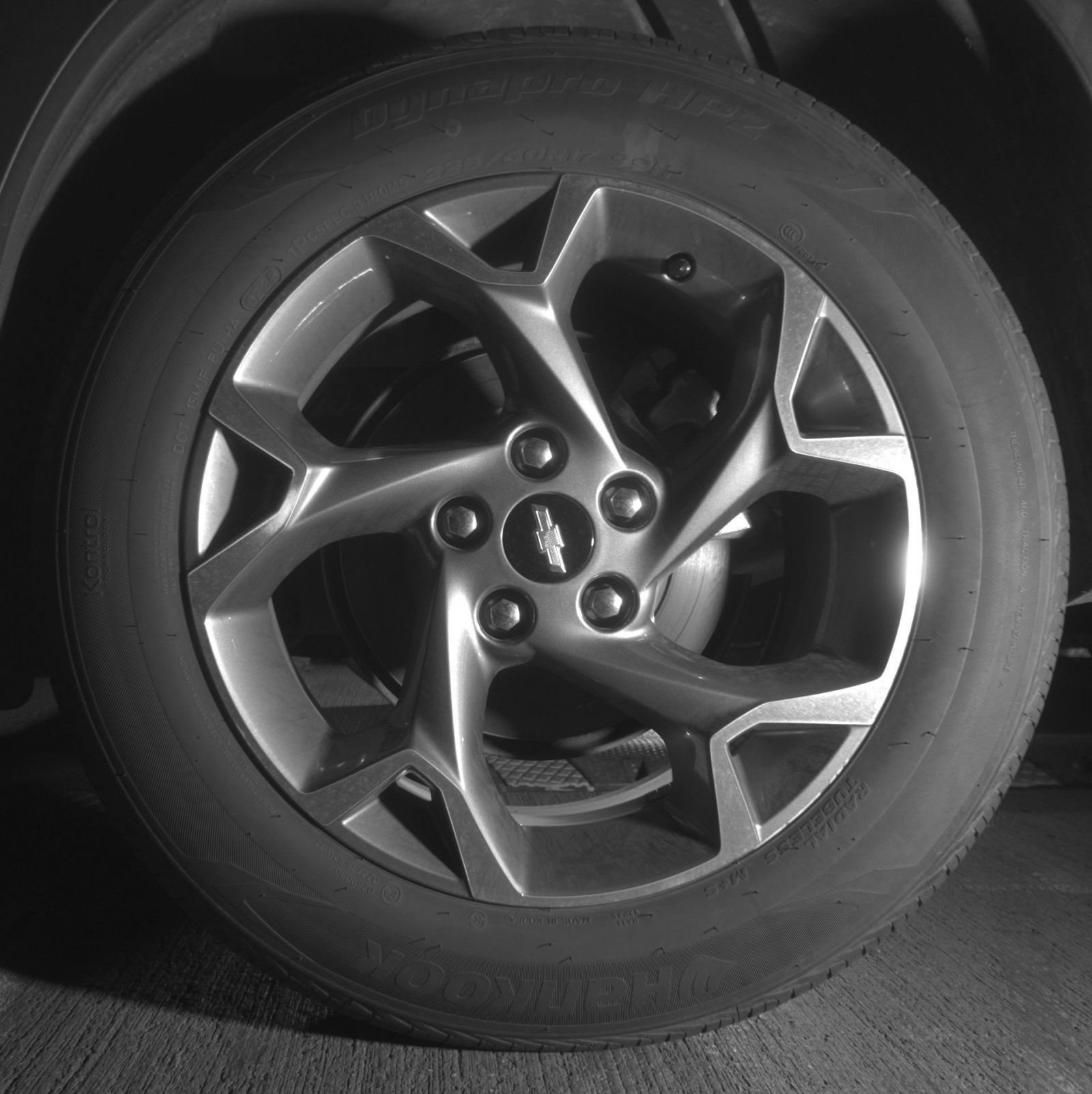 Used 2025 Chevrolet Trax LT FWD image 16