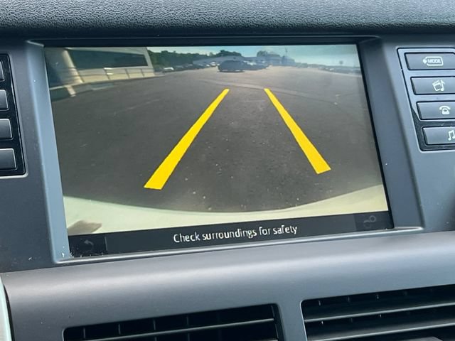 Used 2019 Land Rover Discovery Sport SE AWD/4WD image 6
