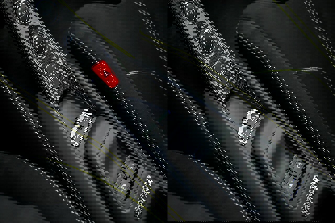 Used 2021 Ferrari F8 Tributo image 36